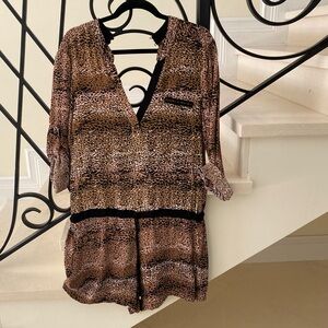 Karina Grimaldi Silk Romper w pockets 🤎🖤 - size S